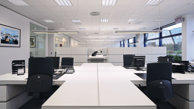 Krijg jij voldoende licht in een kantooromgeving?